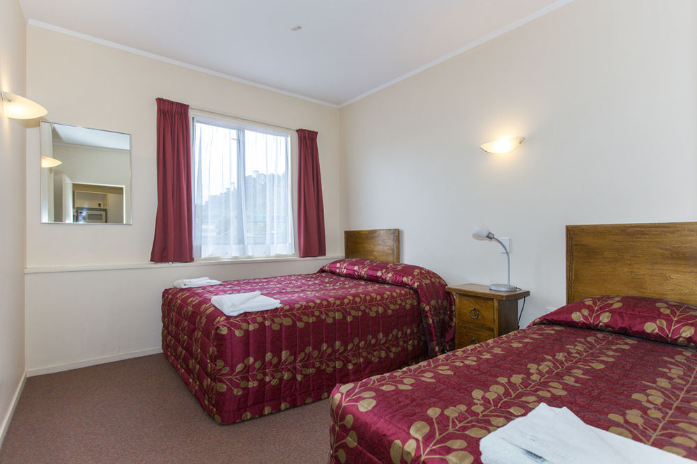 Fernhill Motor Lodge Lower Hutt Extérieur photo